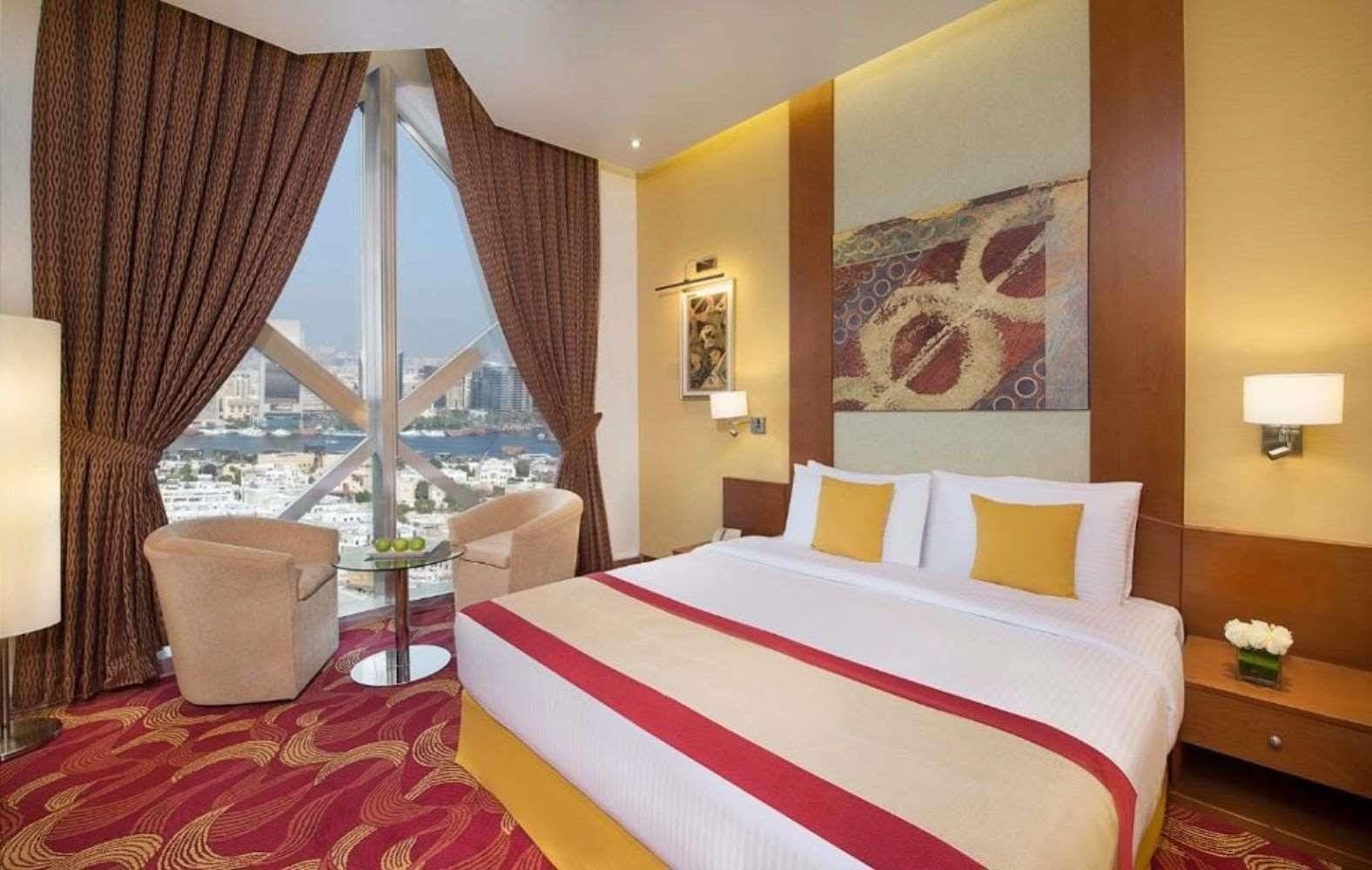 فندق سيتي سيزنز تاور بر دبي المظهر الخارجي الصورة
